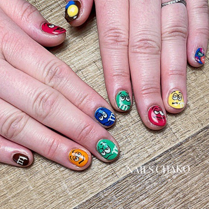 バレンタイン ハンド キャラクター カラフル ジェル Nails Chakoのネイルデザイン No ネイルブック
