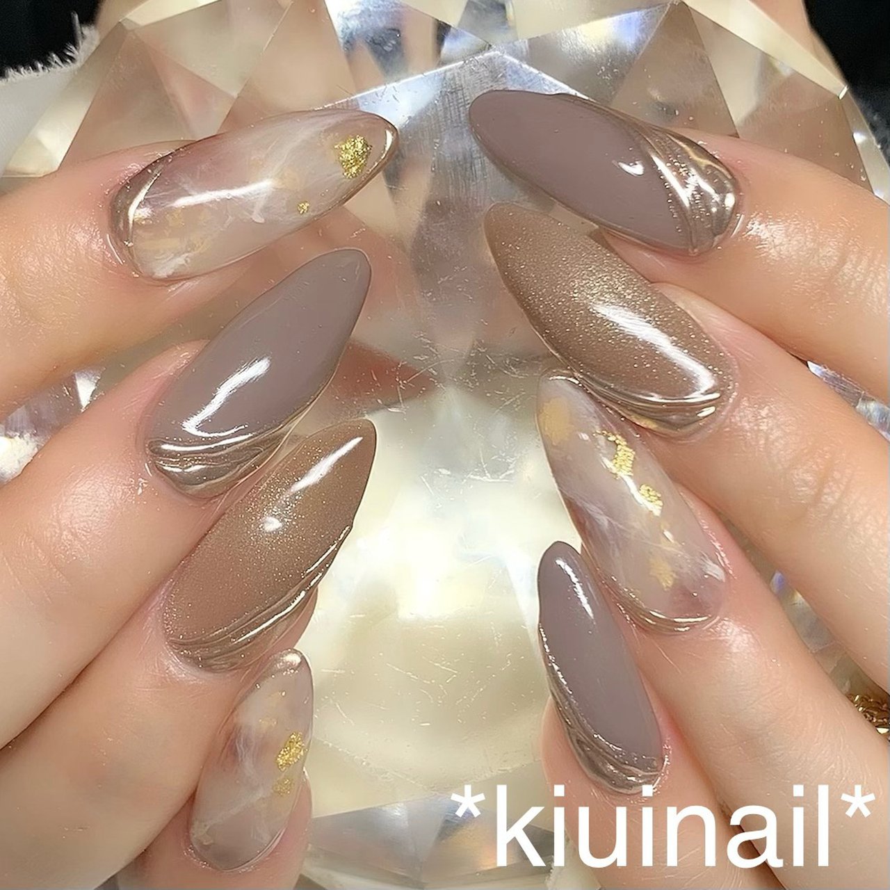 ハンド ニュアンス ミラー ロング ベージュ Kiuinailのネイルデザイン No ネイルブック