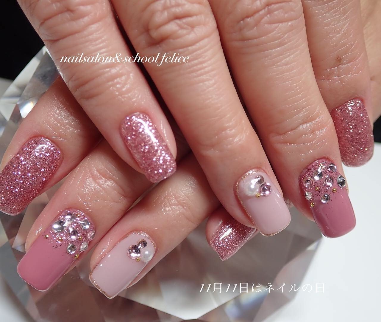秋 冬 バレンタイン パーティー ハンド Felicefeliceのネイルデザイン No ネイルブック