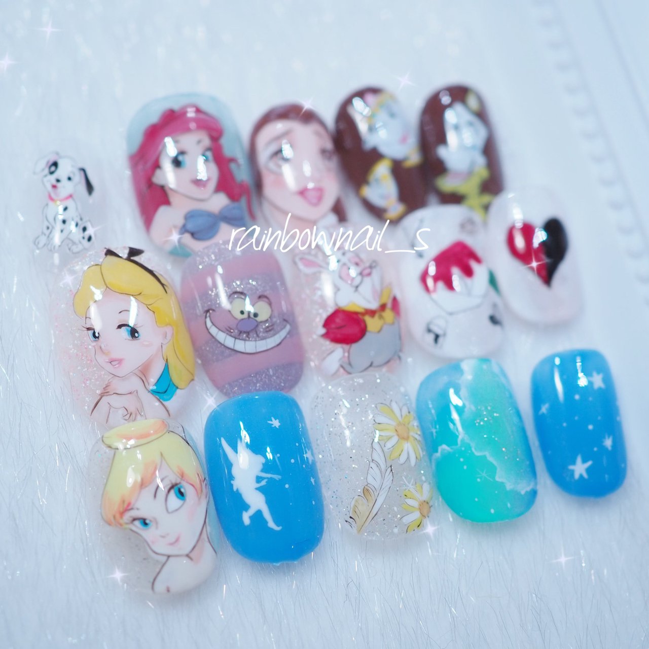 ホワイト ピンク 水色 Rainbownailsのネイルデザイン No ネイルブック