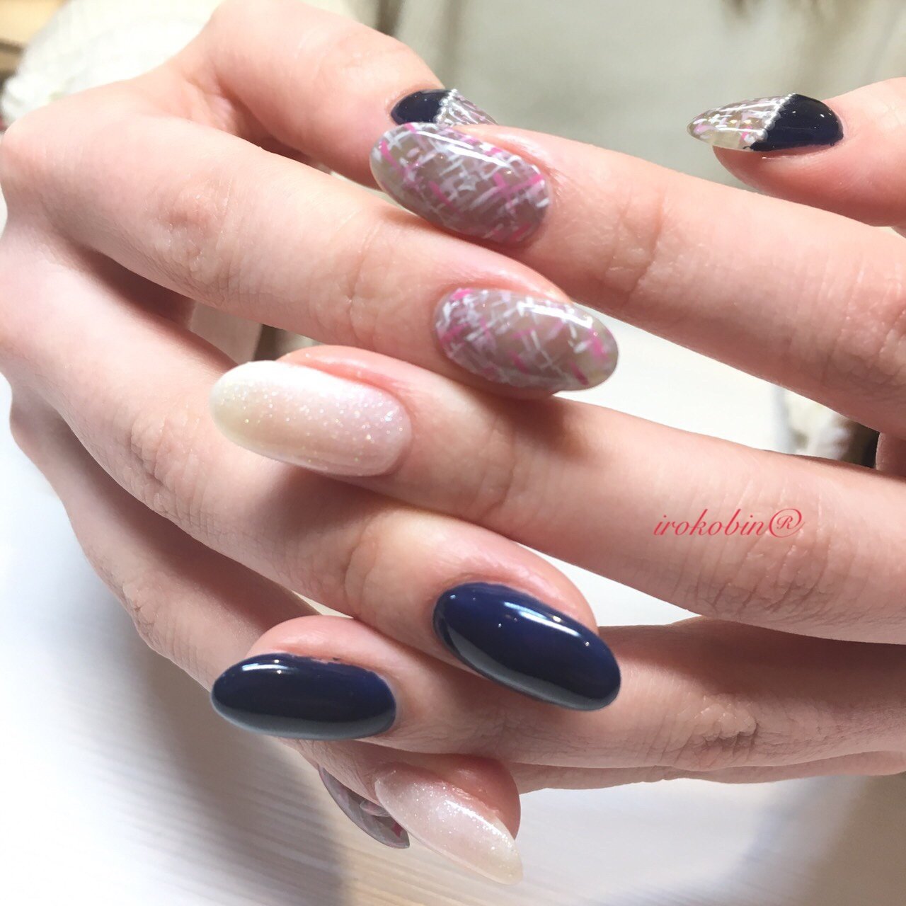 オールシーズン ハンド ツイード ロング ホワイト Irokobinいろこびん のネイルデザイン No ネイルブック