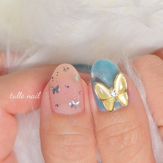 . 親指のかわいさは重要 ❥
.

.
.
アートし放題で初回￥5000！
持ち込み画像OK

𝐭𝐮𝐥𝐥𝐞 𝐧𝐚𝐢𝐥
長崎市大手
→昭和町バス停から徒歩5分
#tullenail#チュールネイル
❥ワンカラー…初回4000円
❥2本アート…初回4500円
❥アートし放題…初回5000円
#ニュアンスネイル#nail#ネイル#くすみネイル#冬ネイル#長崎市ネイルサロン#長崎ネイルサロン#ベージュ#winternails#butterflynail #butterflynails#whitenails
 #bluenails#美爪#大人可愛いネイル#スターギャラクシーネイル#胡蝶しのぶネイル#クリスタルピクシー#バレンタインネイル#マグネットネイル#アートし放題#オーロラネイル#美甲#胡蝶しのぶ#クリアネイル#naildesign#gelnails#kawaii #春 #バレンタイン #卒業式 #入学式 #ハンド #シンプル #シースルー #ニュアンス #マグネット #レトロ #ミディアム #ベージュ #水色 #シルバー #ᵐ ⁱ ᵏⁱ #ネイルブック