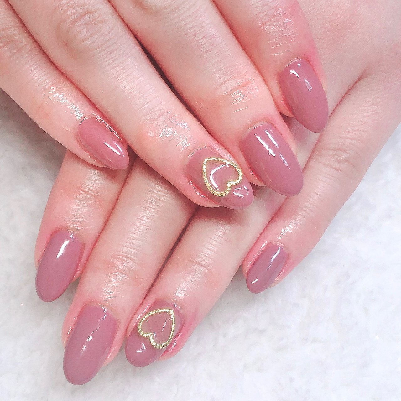 ベージュ ピンク Crystal R Nail Salon のネイルデザイン No ネイルブック