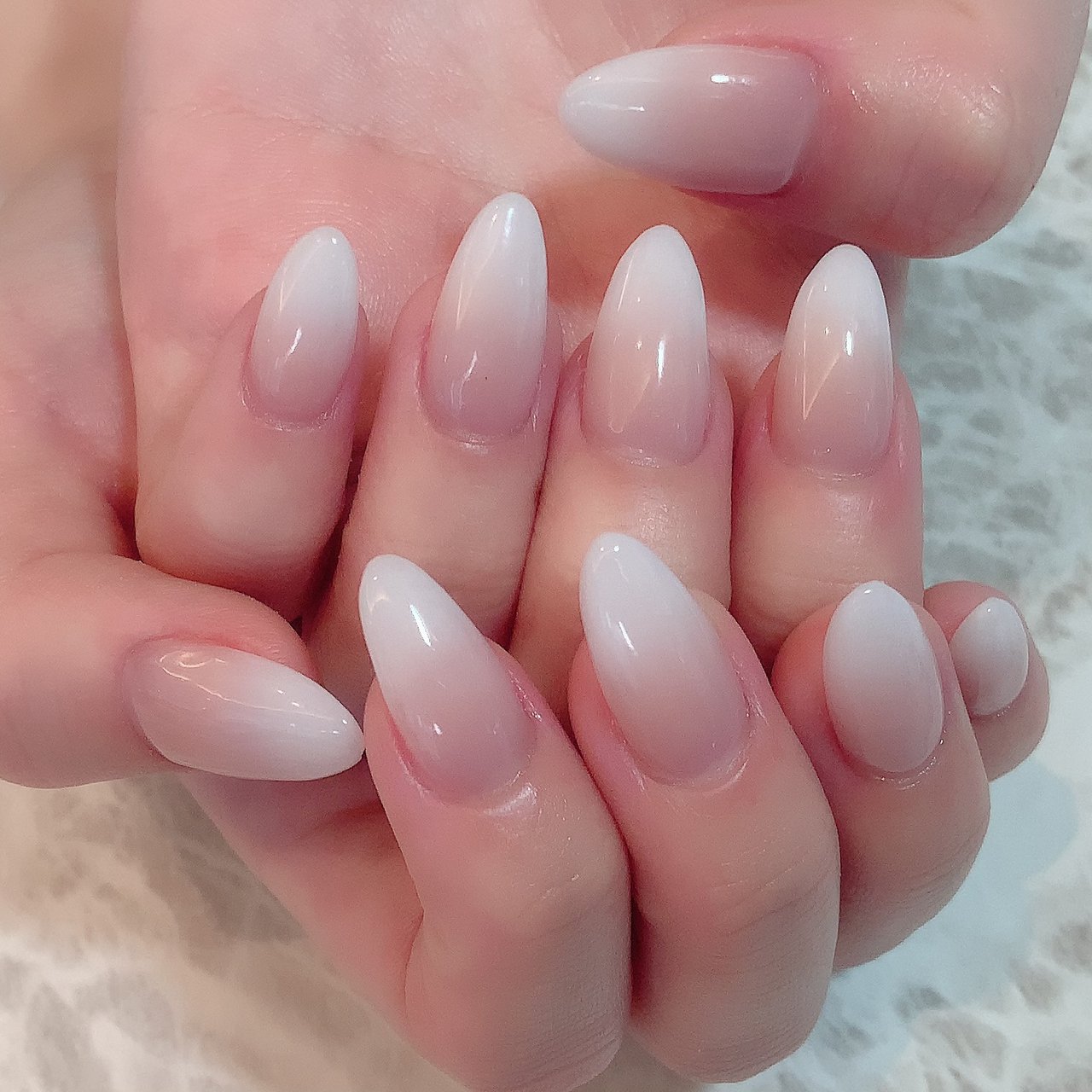 オールシーズン ハンド グラデーション ロング ホワイト Nailsalondecorのネイルデザイン No ネイルブック