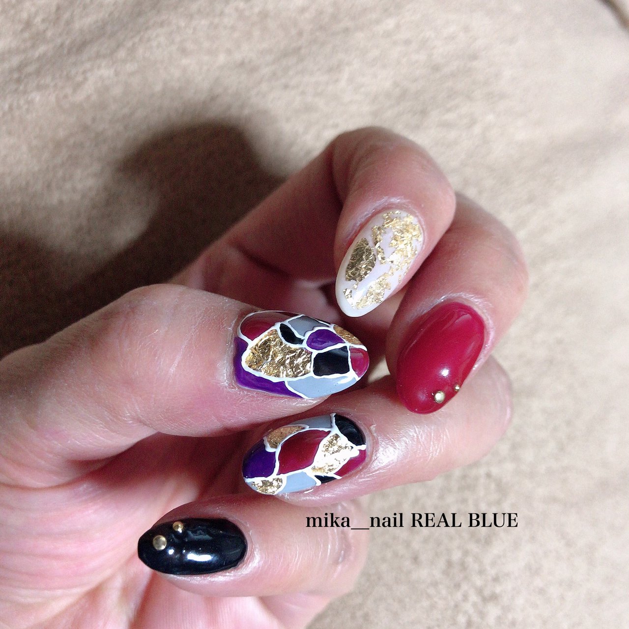 オールシーズン ハンド バイカラー マーブル ミディアム Mika Nailのネイルデザイン No ネイルブック