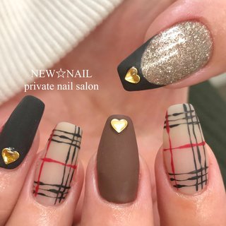 バーバリーチェックのネイルデザイン ネイルブック