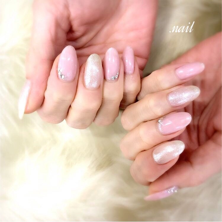 シンプル ラメ ホワイト ピンク ジェル Dotnailのネイルデザイン No ネイルブック