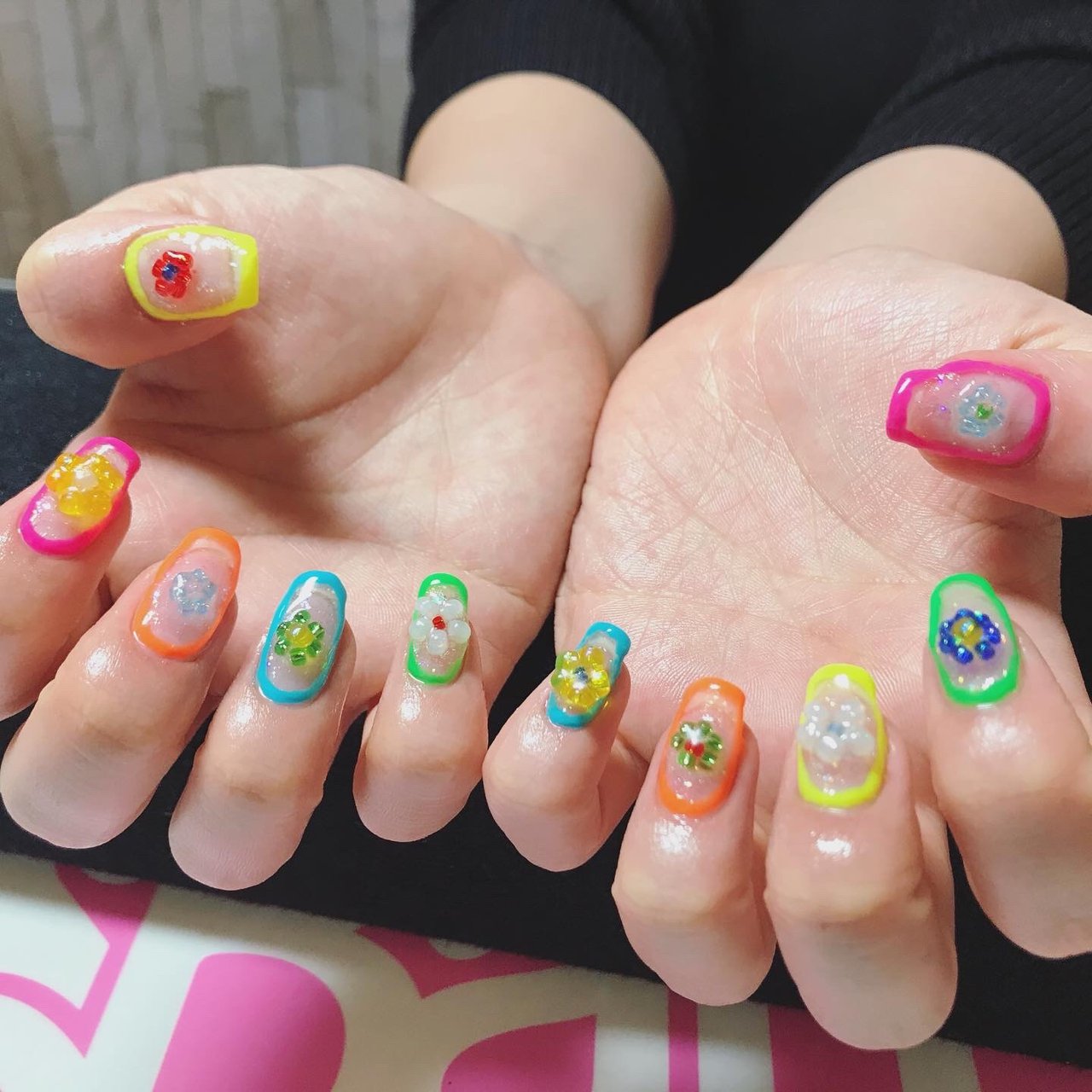 オールシーズン/ハンド/フラワー/ロング/ネオンカラー - A-nailの