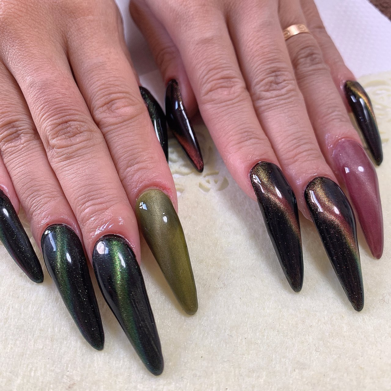 オールシーズン ハンド マグネット スーパーロング ピンク Nailsalon Neonのネイルデザイン No ネイルブック