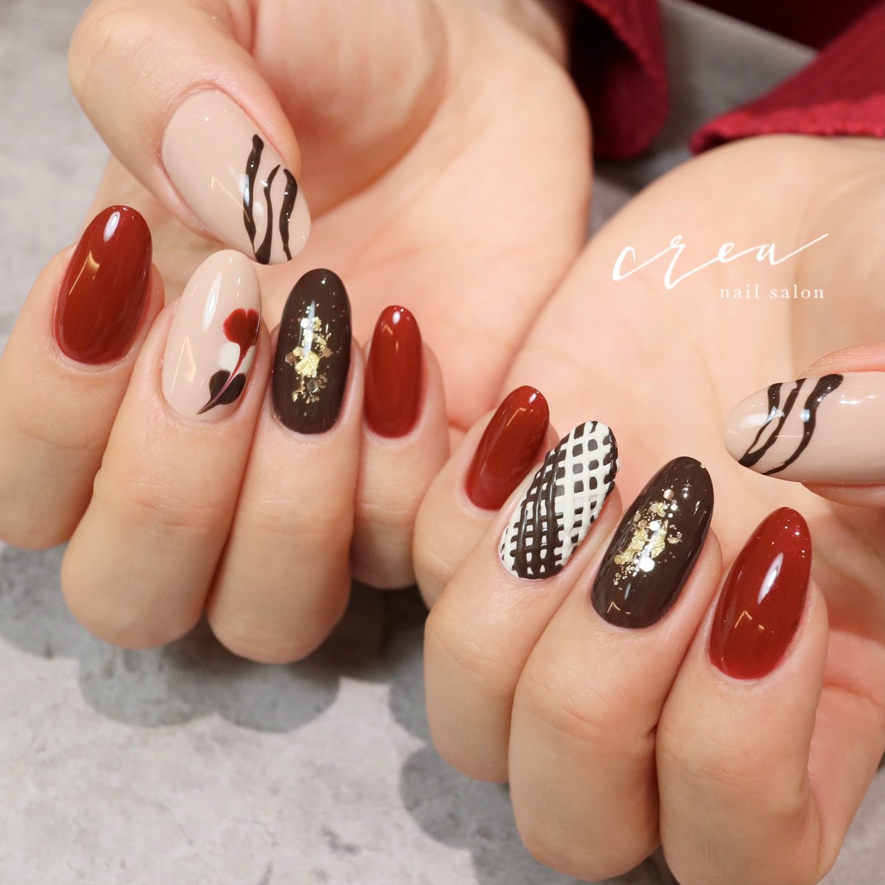 バレンタイン ハンド ラメ ワンカラー ベージュ Nailsalon Crea 小川ちえのネイルデザイン No ネイルブック