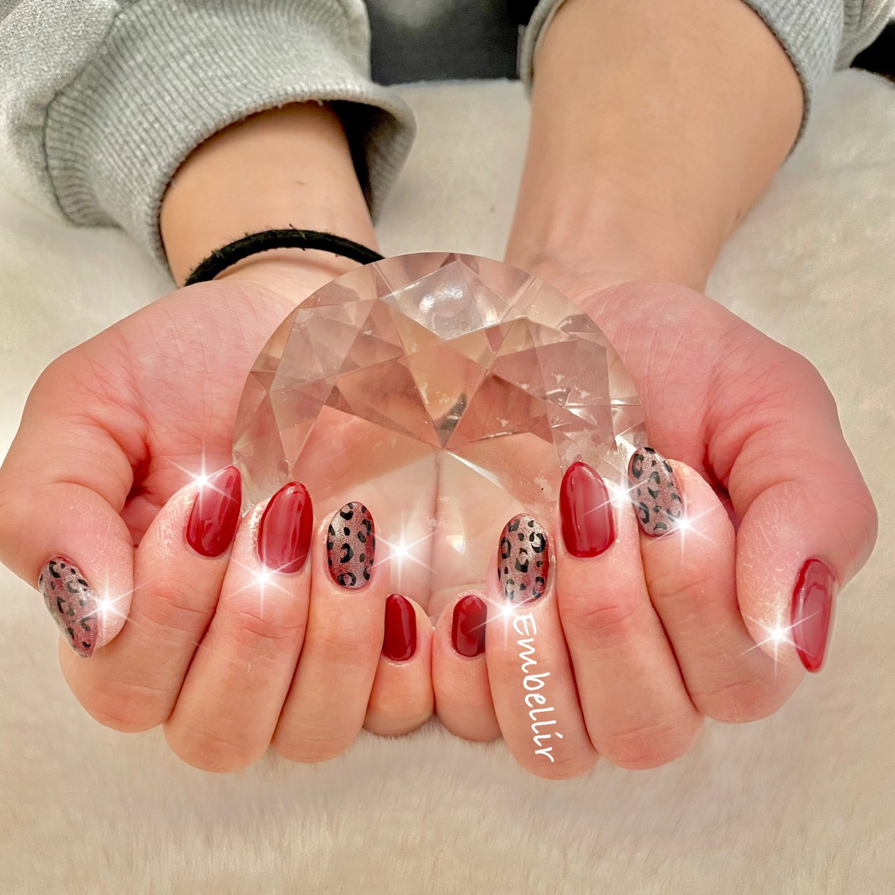 冬 オールシーズン ハンド アニマル柄 マグネット Nozomi Embellir のネイルデザイン No ネイルブック