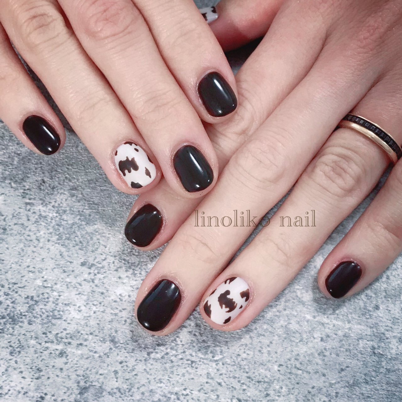 冬 オールシーズン バレンタイン ハンド ワンカラー リノリコネイル 元住吉のネイルデザイン No ネイルブック