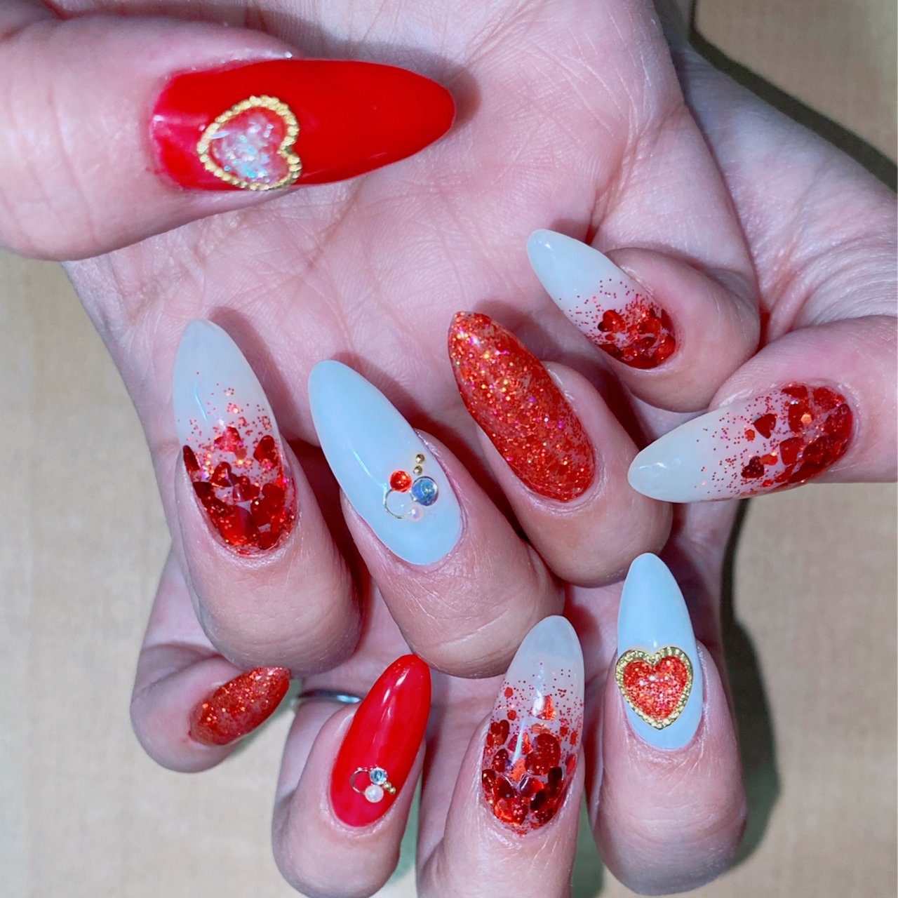 バレンタイン デート ハンド ホログラム ラメ ちゃんまい ﾟのネイルデザイン No ネイルブック