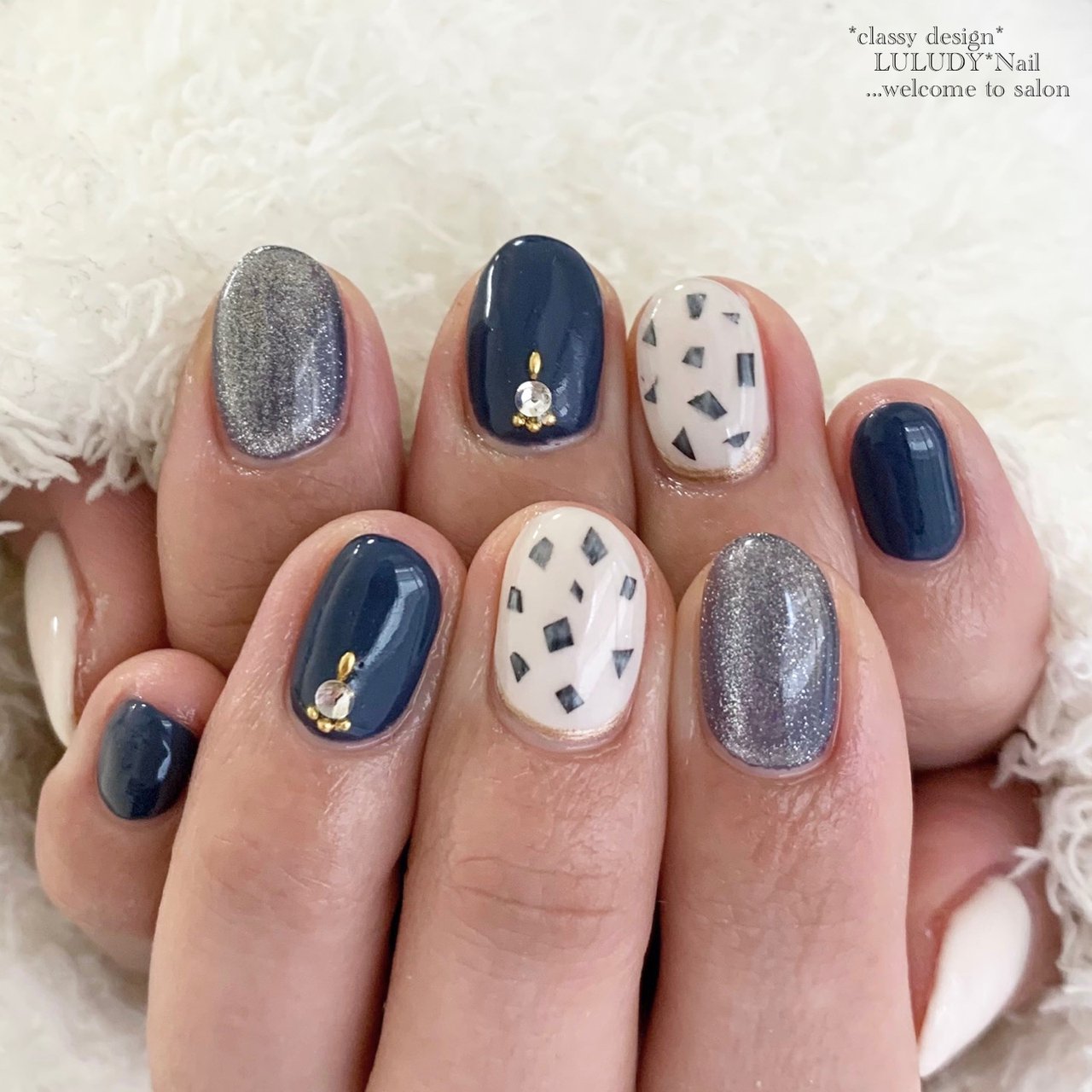 秋 冬 お正月 ワンカラー アニマル柄 Luludynailのネイルデザイン No ネイルブック