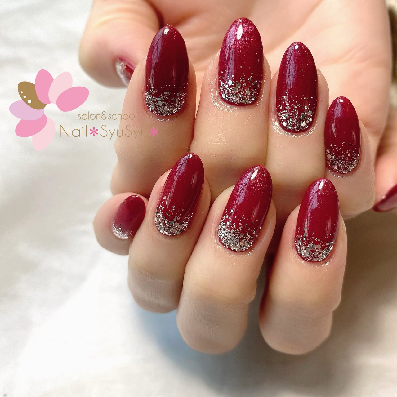 秋 冬 ハンド グラデーション ホログラム Nail Syusyu ネイルシュシュのネイルデザイン No ネイルブック