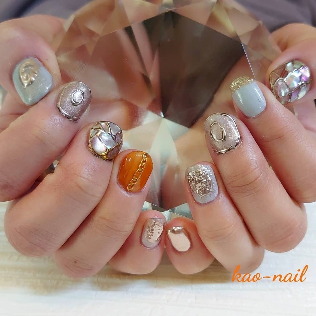 オールシーズン ハンド シェル チェーン ニュアンス Kao Nailのネイルデザイン No ネイルブック