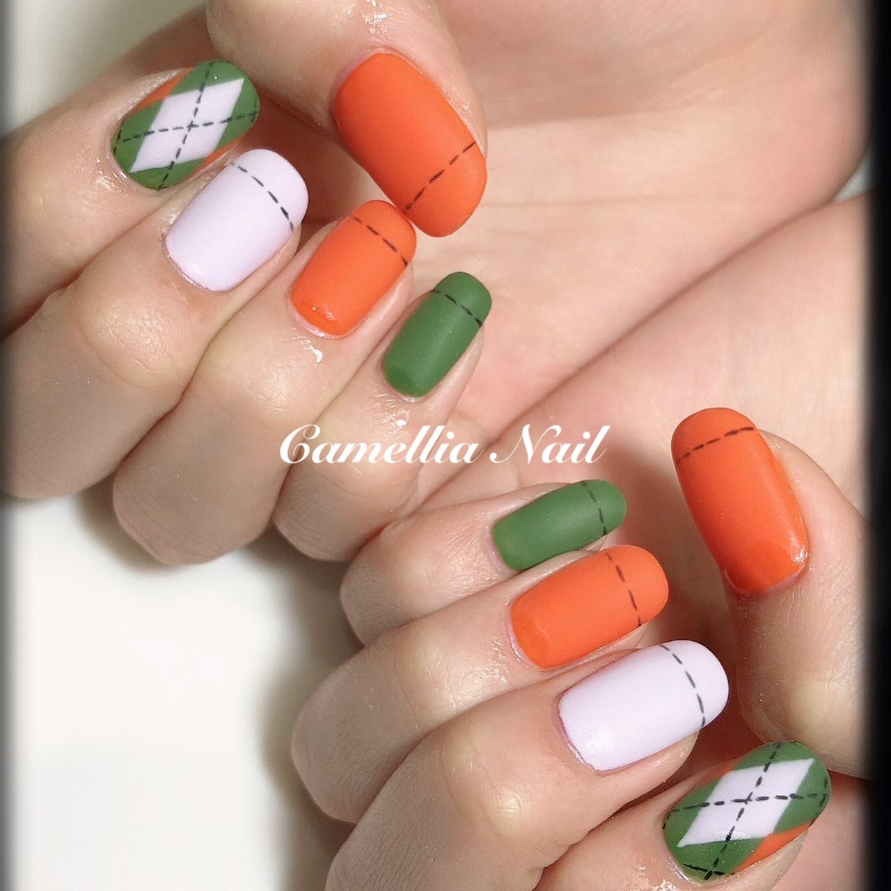 冬 ハンド チェック ミディアム オレンジ Camellia Nailのネイルデザイン No ネイルブック