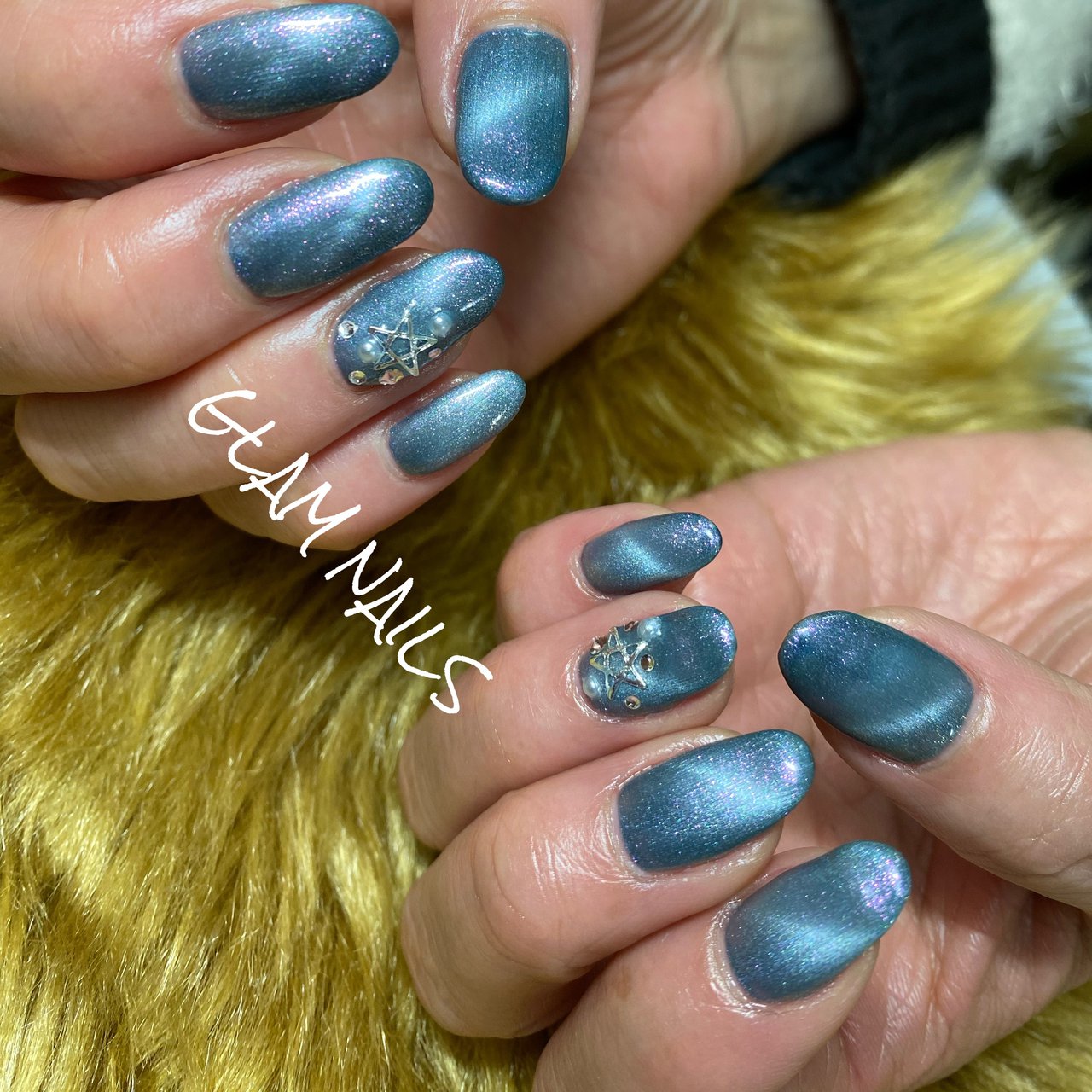 冬 オールシーズン ハンド ワンカラー ビジュー Asami Glam Nのネイルデザイン No ネイルブック