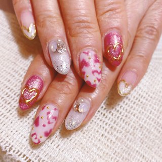 50代のお客様ネイルです💅いつもありがとうございます 
#50代のお客様 #ハート #バレンタイン #ミラーネイル #ミラーアート #神戸 #神戸ネイル #神戸ネイルサロン #新長田ネイル #新長田ネイルサロンモア #新長田ネイルサロン #新長田サロン #オールシーズン #バレンタイン #ハンド #変形フレンチ #ハート #ミディアム #ホワイト #レッド #ジェルネイル #お客様 #More #ネイルブック