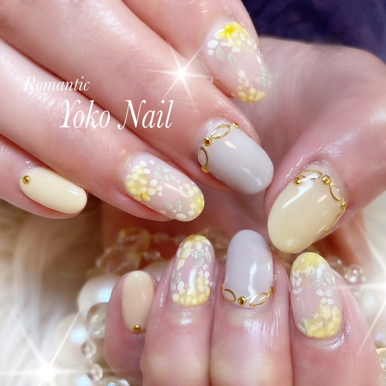 春 卒業式 フラワー イエロー グレージュ Yoko Nailのネイルデザイン No ネイルブック