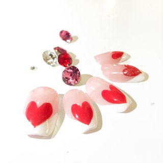 バレンタインハートフレンチ♥️ 


#形状記憶ジェルチップ正規取扱店　#ハートネイル #ハートフレンチ #赤 #ピンク #バレンタイン #バレンタインネイル #可愛い #体温で柔らかくなる　#ピッタリフィット #取れないネイル #オフは自分で #簡単#セルフネイル #オーダーチップ #オンラインオーダー可能 #静岡#東京 #南青山 #三島 #御殿場 #沼津ネイル #冬 #バレンタイン #旅行 #ハンド #フレンチ #変形フレンチ #ハート #ミディアム #ホワイト #ピンク #レッド #ジェルネイル #ネイルチップ #rotiea #ネイルブック