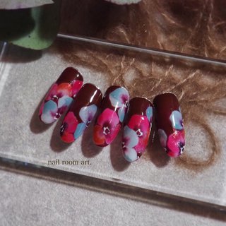 パンジーネイルのネイルデザイン ネイルブック