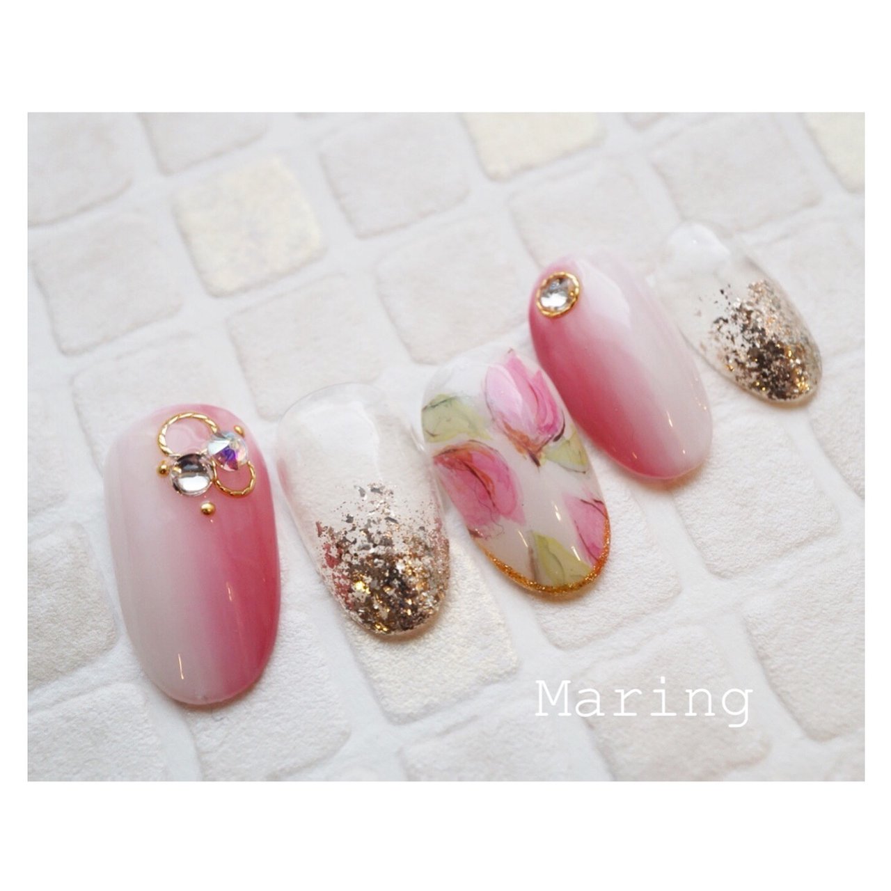 春 オフィス ハンド グラデーション ビジュー Nailsalon Maring マリング のネイルデザイン No ネイルブック