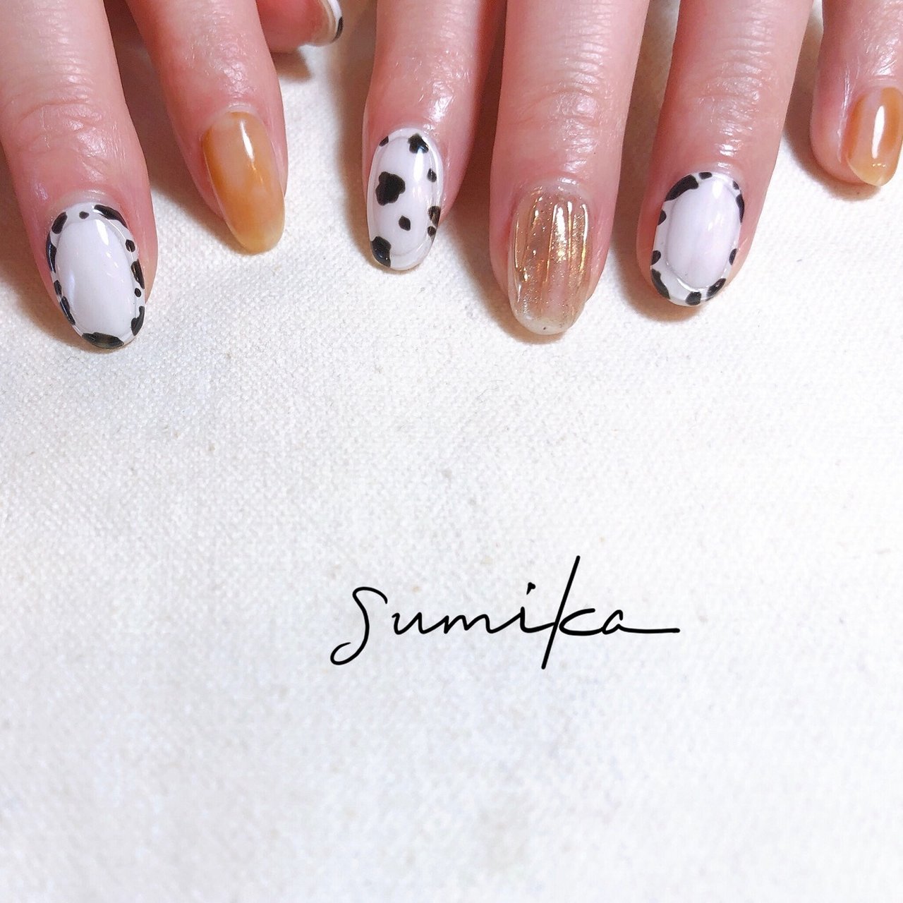 オールシーズン ハンド アニマル柄 ホワイト ベージュ Nail Salon Sumikaのネイルデザイン No ネイルブック