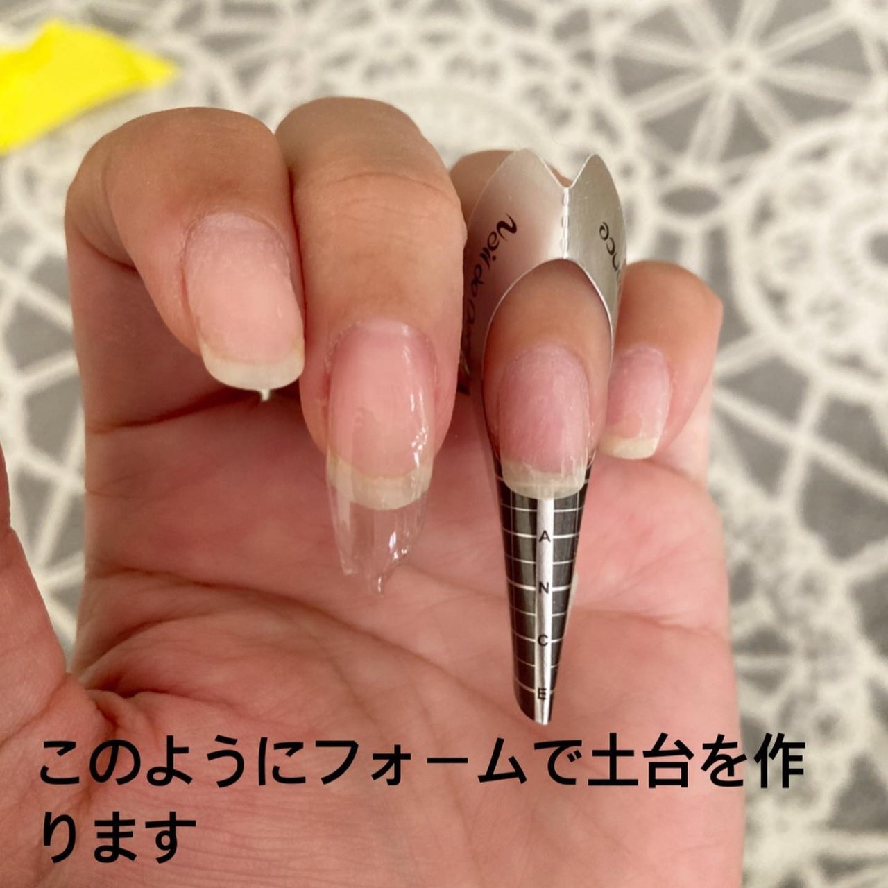 オールシーズン ハンド ミディアム クリア スカルプチュア 愛知県尾張旭市 旭前駅 Ai Nails アイネイルズのネイルデザイン No ネイルブック