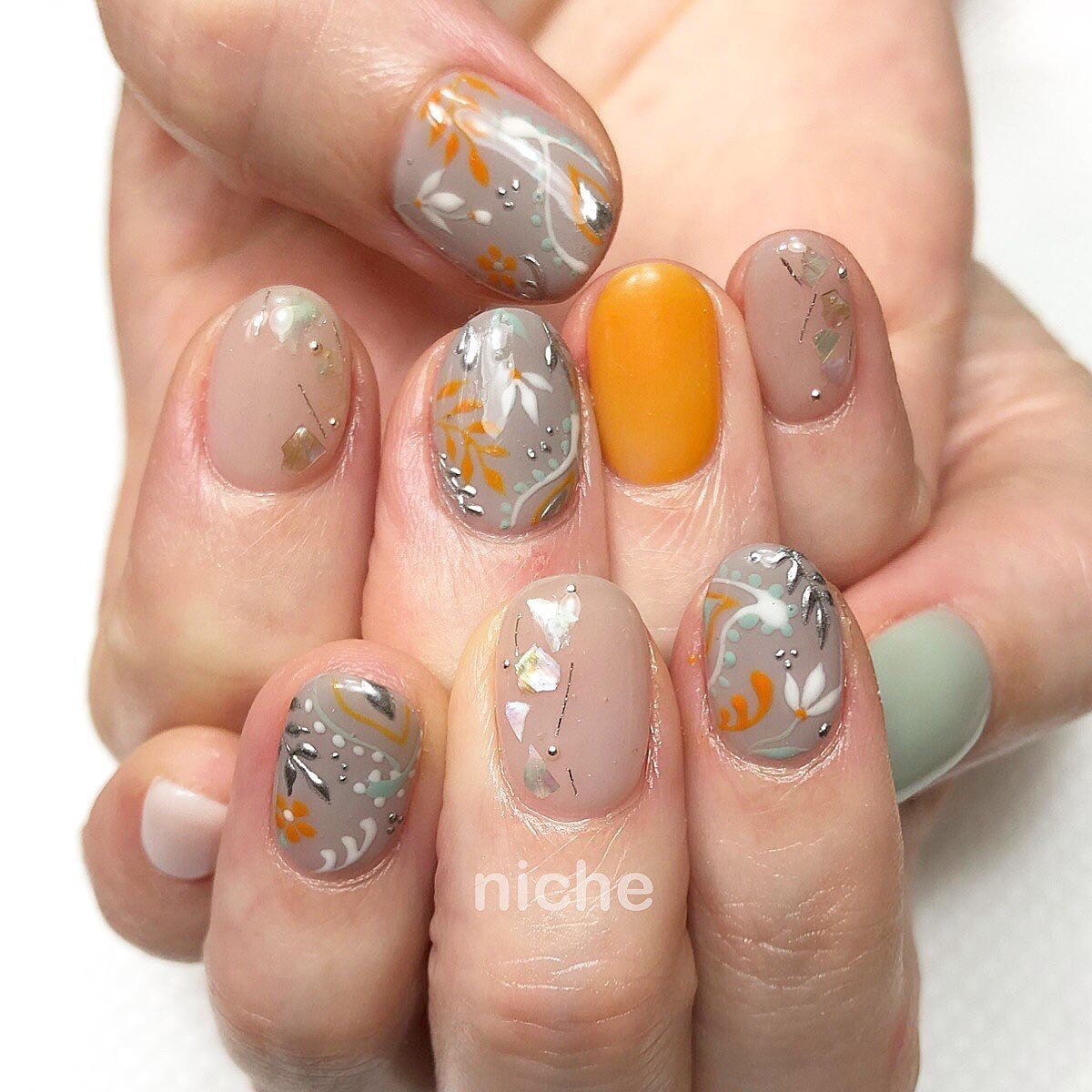 春 夏 オールシーズン 旅行 ハンド Nailsalonniche ネイルサロンニッチのネイルデザイン No ネイルブック