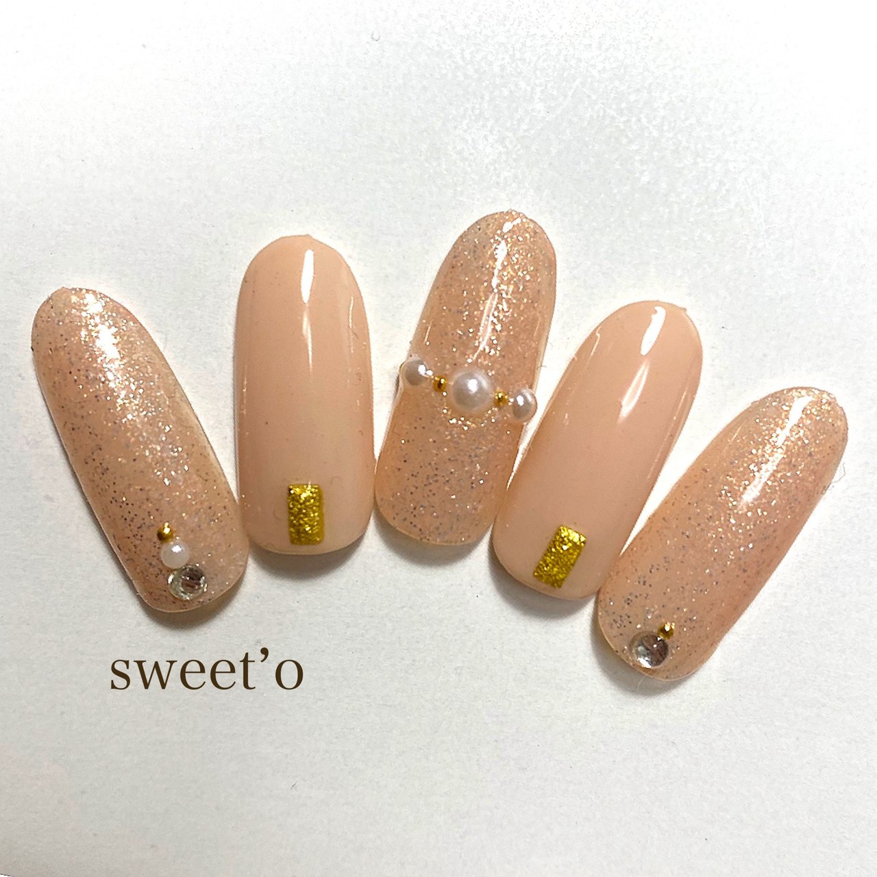 オールシーズン ハンド シンプル ラメ ワンカラー Sweet Oのネイルデザイン No ネイルブック