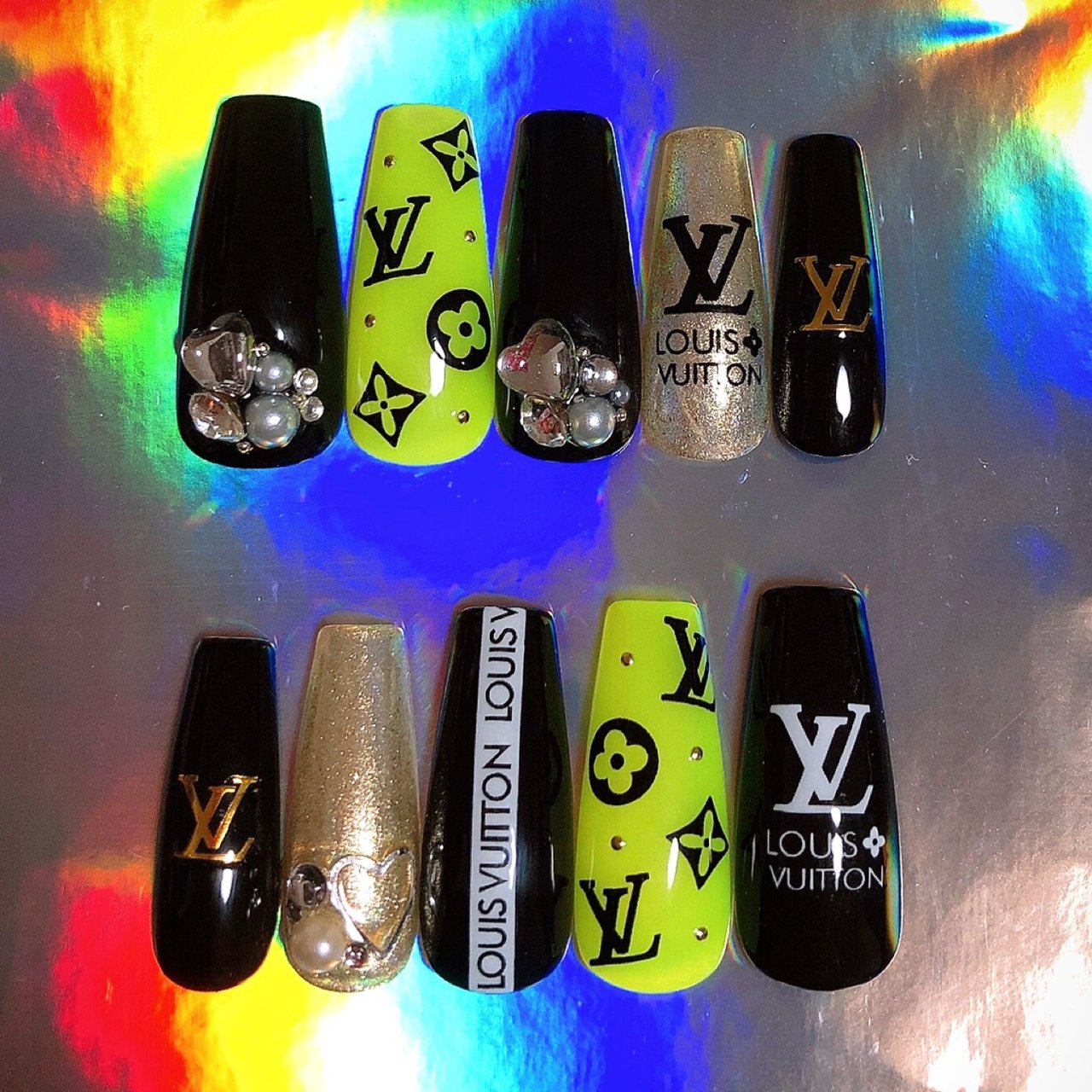 Louis Vuitton ネイルカラー 2本セット Louis Vuitton ネイルカラー 2