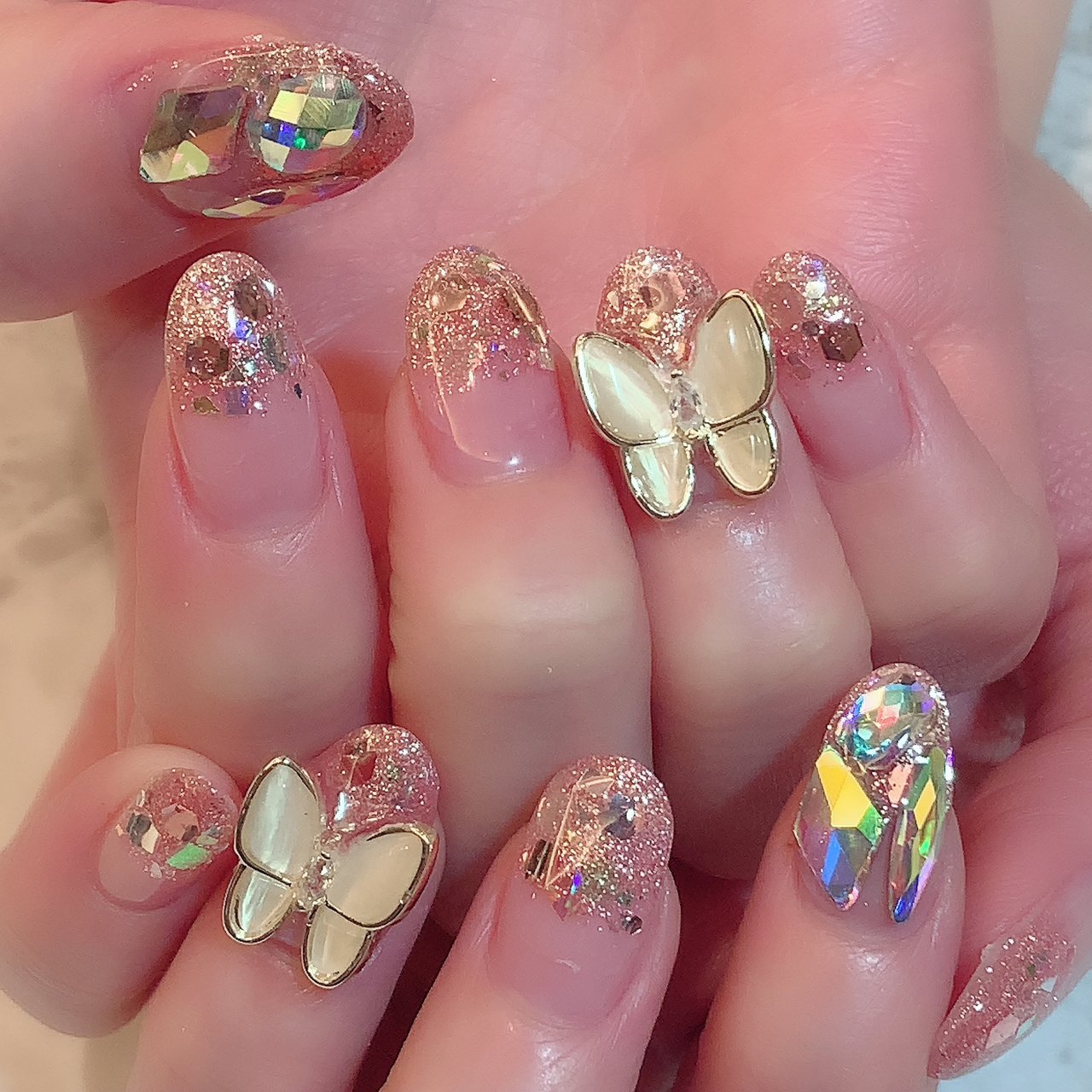 オールシーズン ハンド ホログラム アニマル柄 ミディアム Nailsalondecorのネイルデザイン No ネイルブック