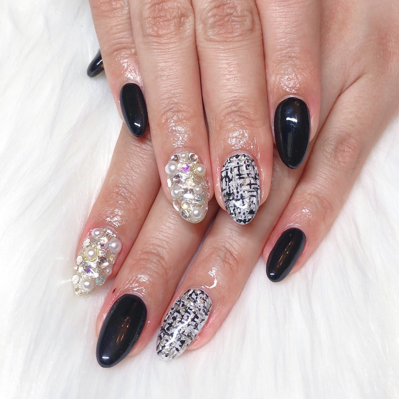 冬 ハンド ハート くりぬき ツイード Ayumi 001のネイルデザイン No ネイルブック