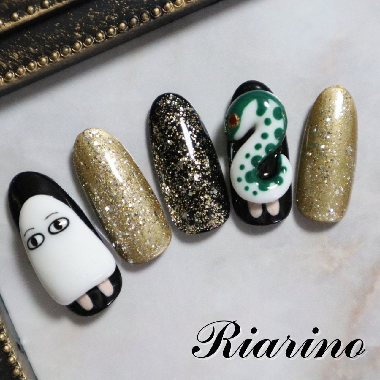 オールシーズン 旅行 デート 女子会 ハンド Riarino オーダーネイルチップ販売のネイルデザイン No ネイルブック