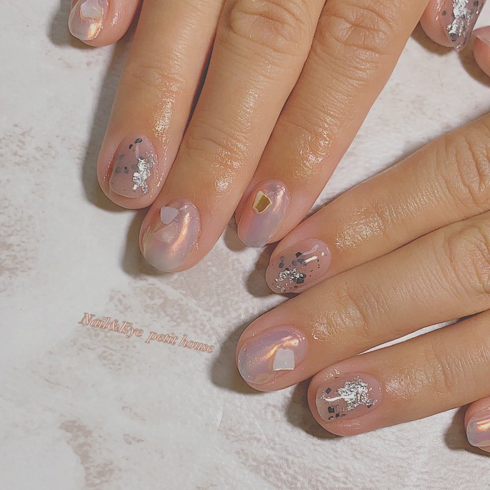 オールシーズン ハンド ショート ピンク ジェル Nail Eye Petit Houseのネイルデザイン No ネイルブック