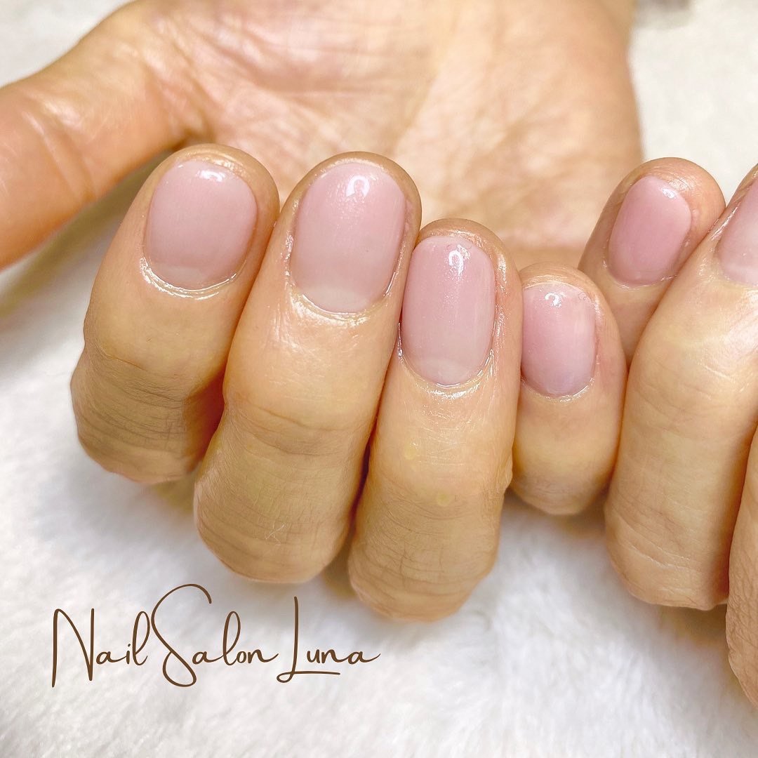 オールシーズン ハンド グラデーション ベージュ ピンク ルナのネイルデザイン No ネイルブック