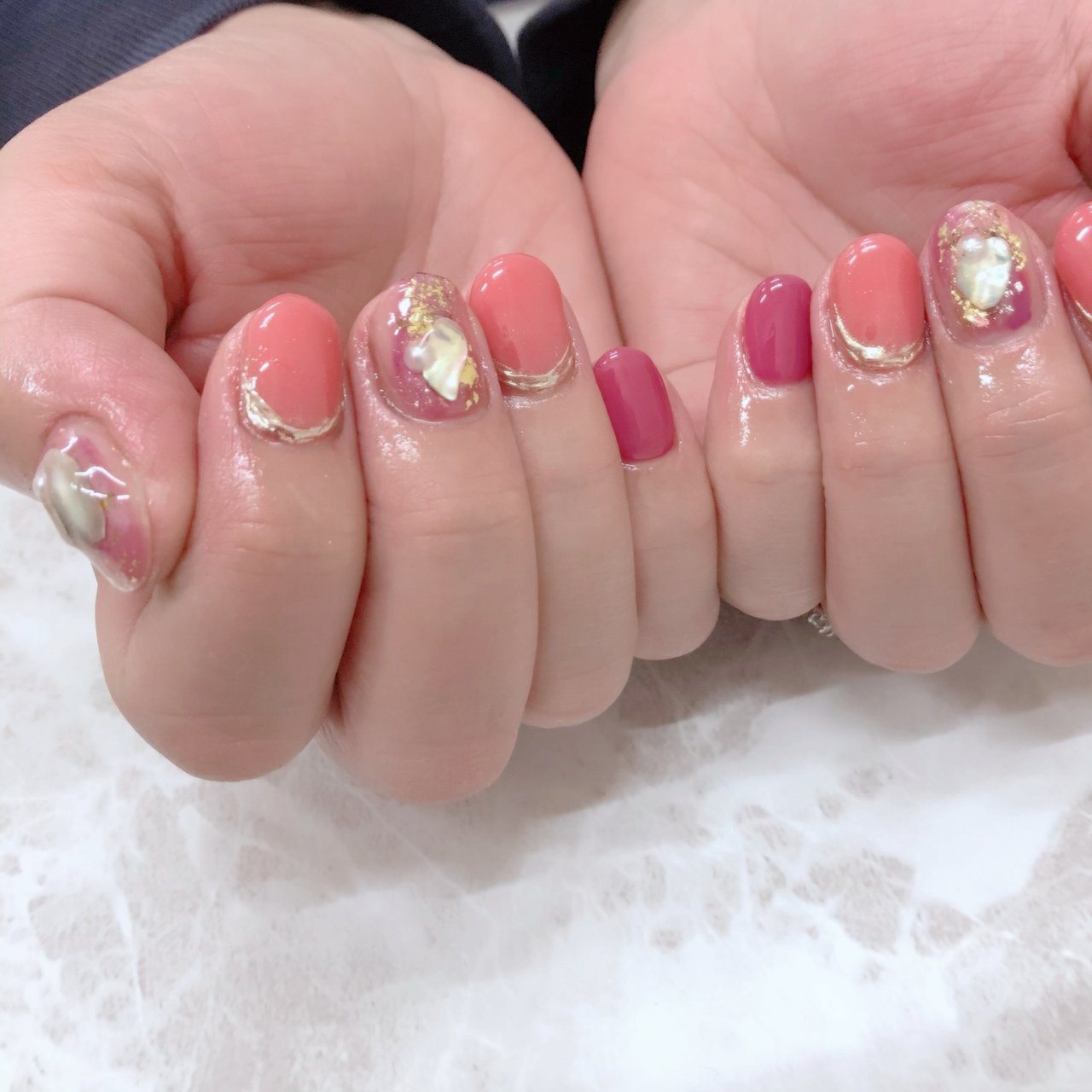 オールシーズン ハンド お客様 Kurume Nail Poche 久留米ゆめタウン店 ヘアメイクアージュ のネイル デザイン No ネイルブック