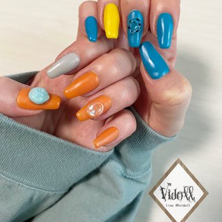 21年 新着順 オレンジ 水色 セルフネイルのネイルデザイン ネイルブック