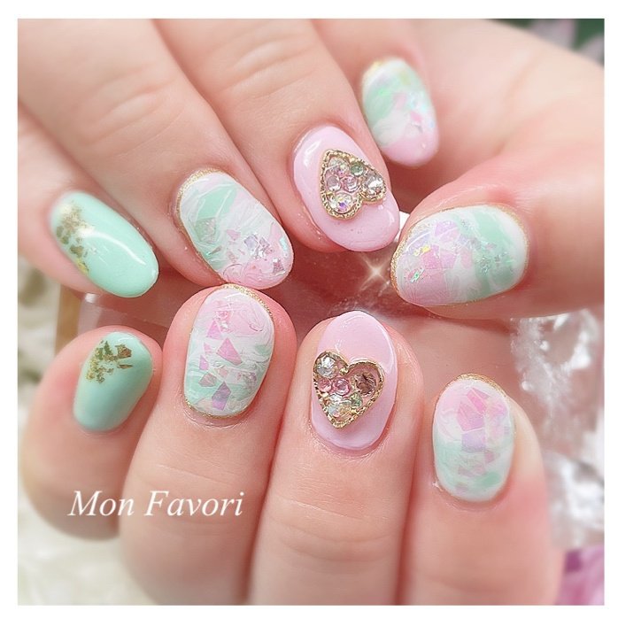 春 デート 女子会 ハンド ホログラム Monfavori モンファボリ のネイルデザイン No ネイルブック