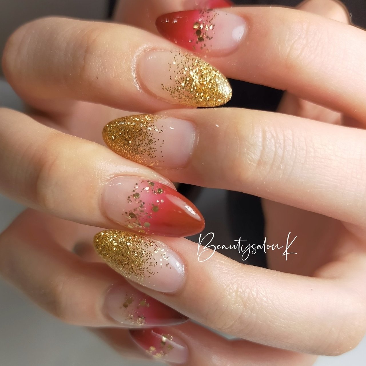 オールシーズン ハンド グラデーション ラメ ロング Beautysalonk エステ ネイルのネイルデザイン No ネイルブック