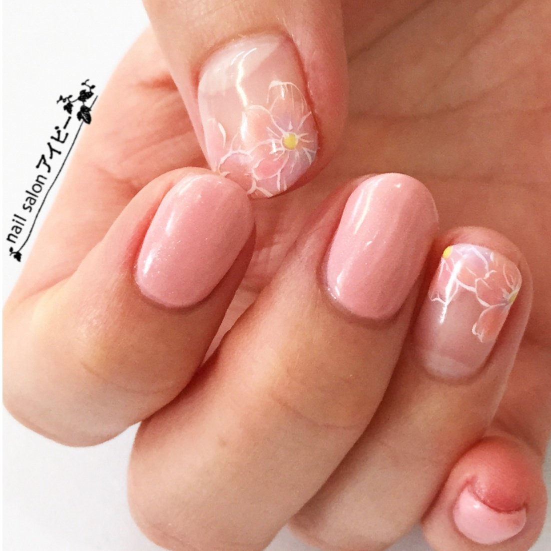 春 ハンド フレンチ 変形フレンチ ワンカラー Ivy Nail Salonのネイルデザイン No ネイルブック