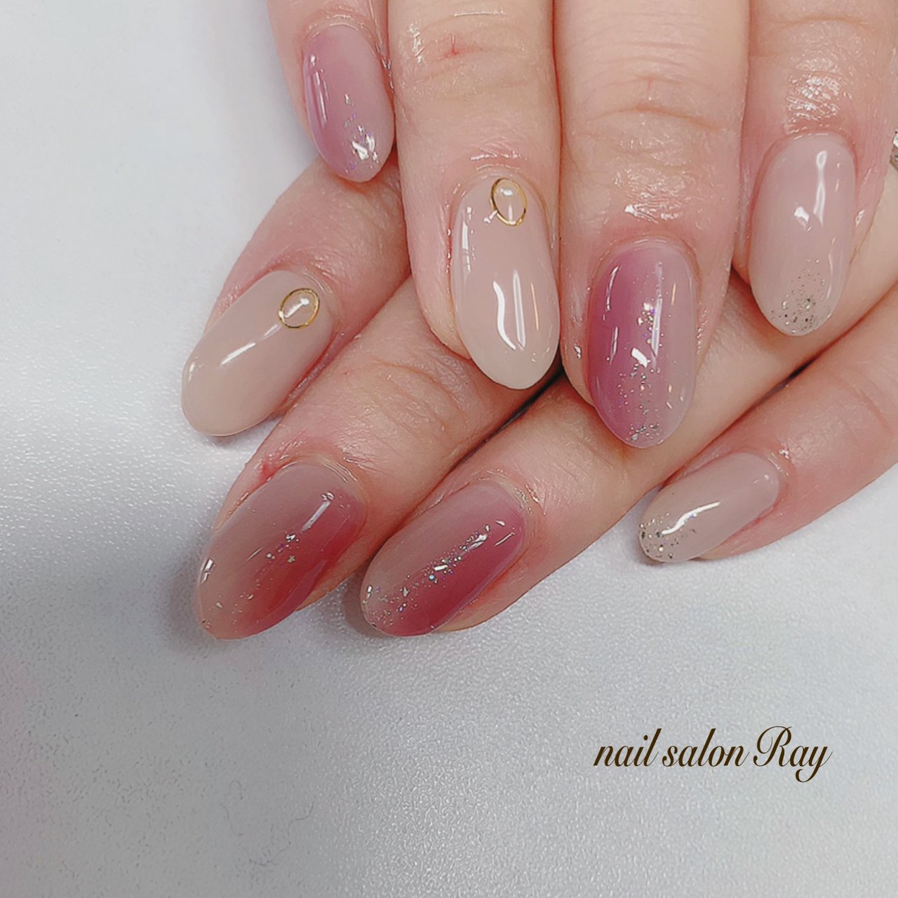 春 オールシーズン ハンド シンプル グラデーション Nailsalonray のネイルデザイン No ネイルブック