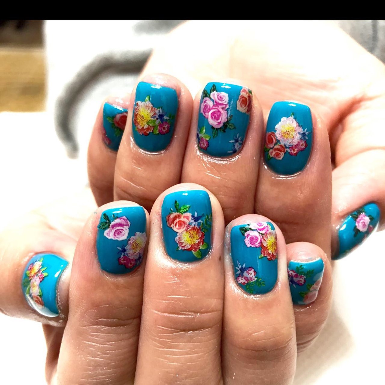 オールシーズン 旅行 海 リゾート ハンド Nailsalonniche ネイルサロンニッチのネイルデザイン No ネイルブック