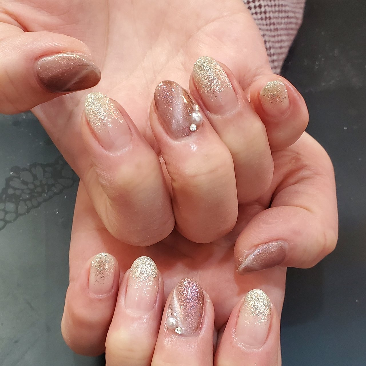 オールシーズン ハンド ビジュー ワンカラー パール Praisir0130のネイルデザイン No ネイルブック