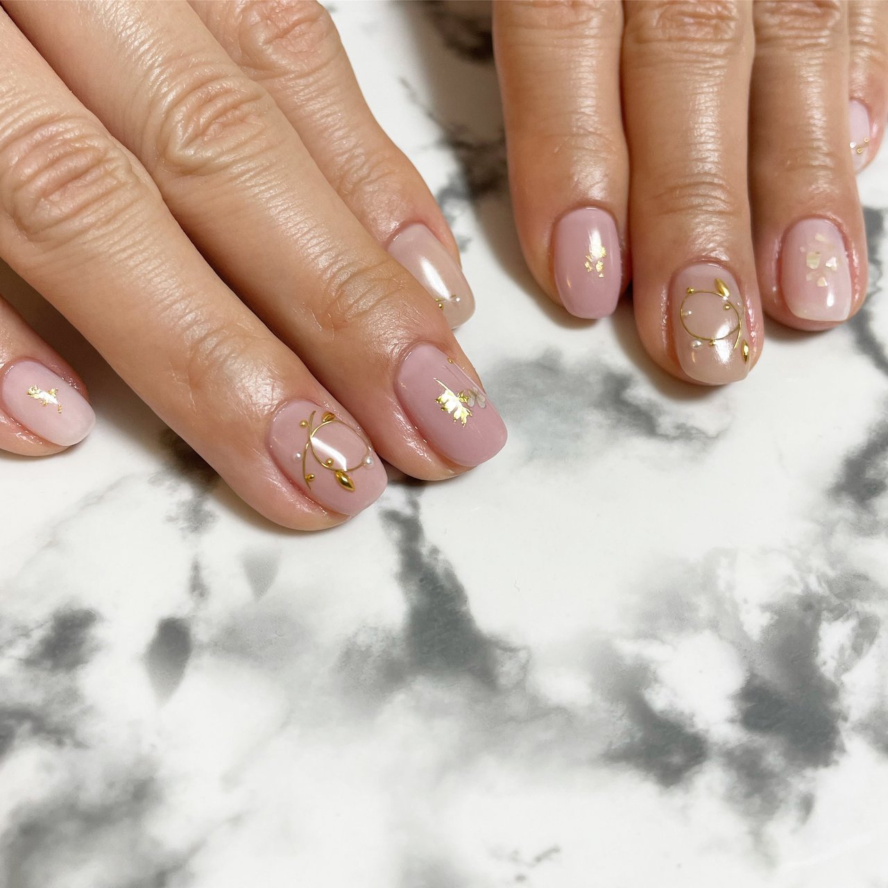 オールシーズン パーティー デート 女子会 ワンカラー Nailsalon Almaのネイルデザイン No ネイルブック