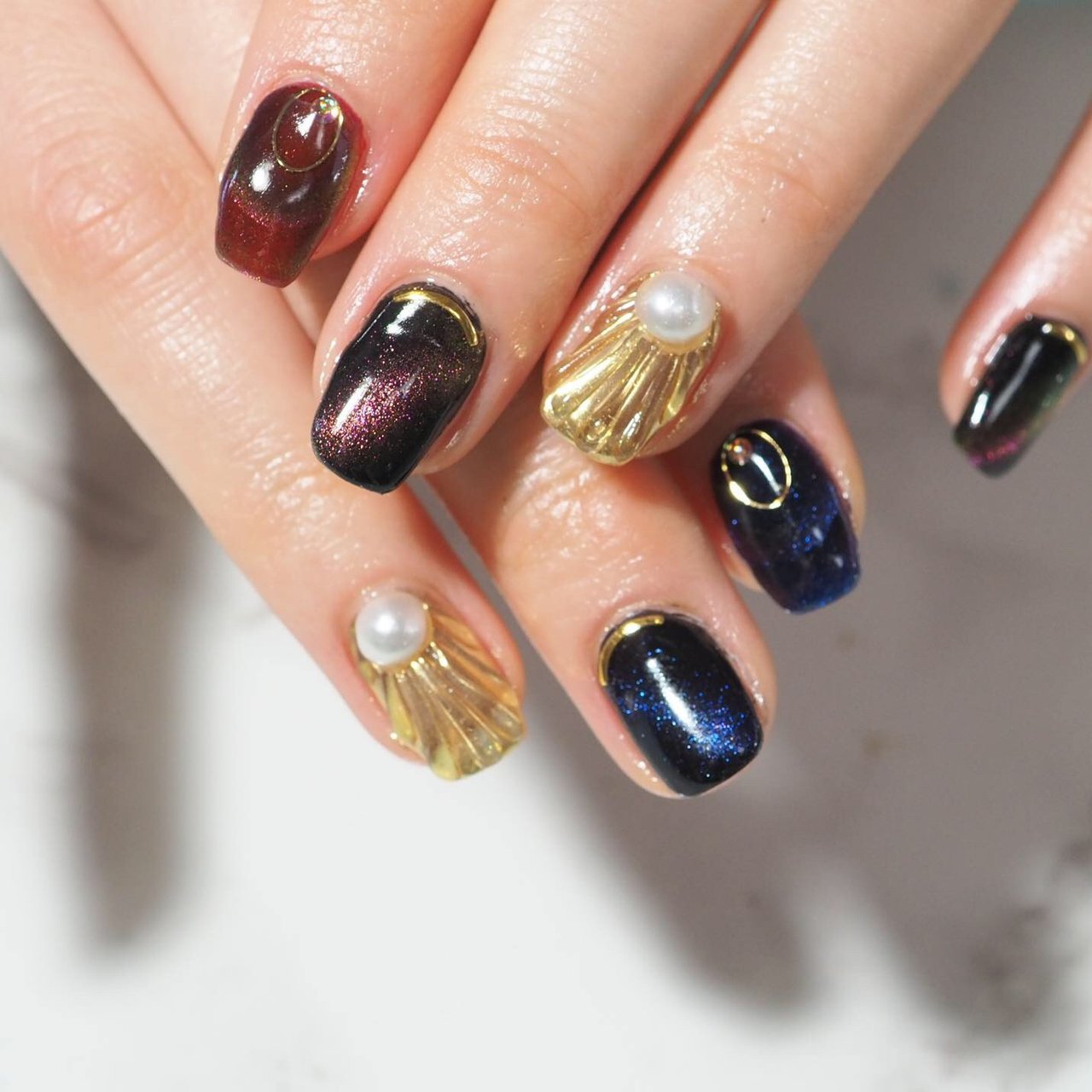 オールシーズン ハンド 人魚の鱗 マグネット ミラー ネイリストayaのネイルデザイン No ネイルブック