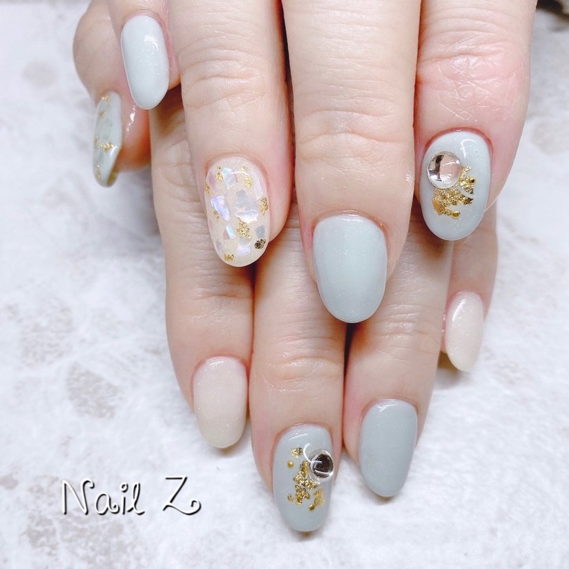 ハンド シンプル シェル ミディアム ホワイト Nail Z ネイルジー のネイルデザイン No ネイルブック