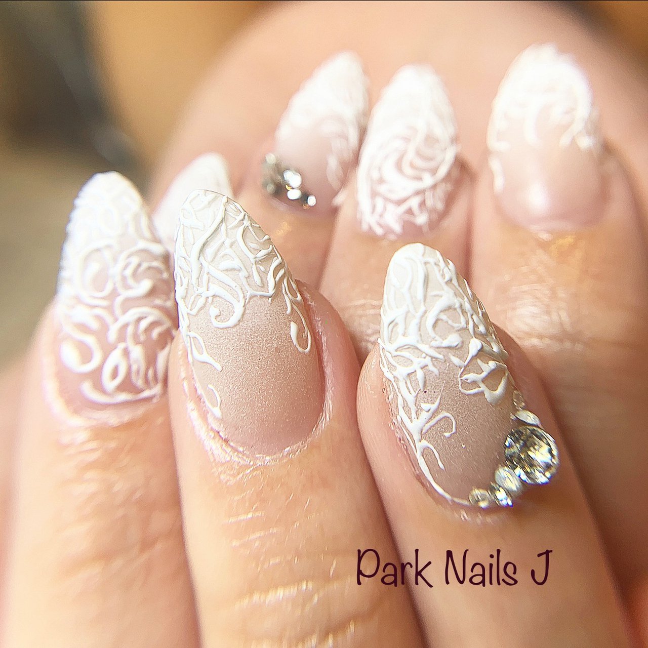 ブライダル ビジュー レース ホワイト Park Nails Jのネイルデザイン No ネイルブック