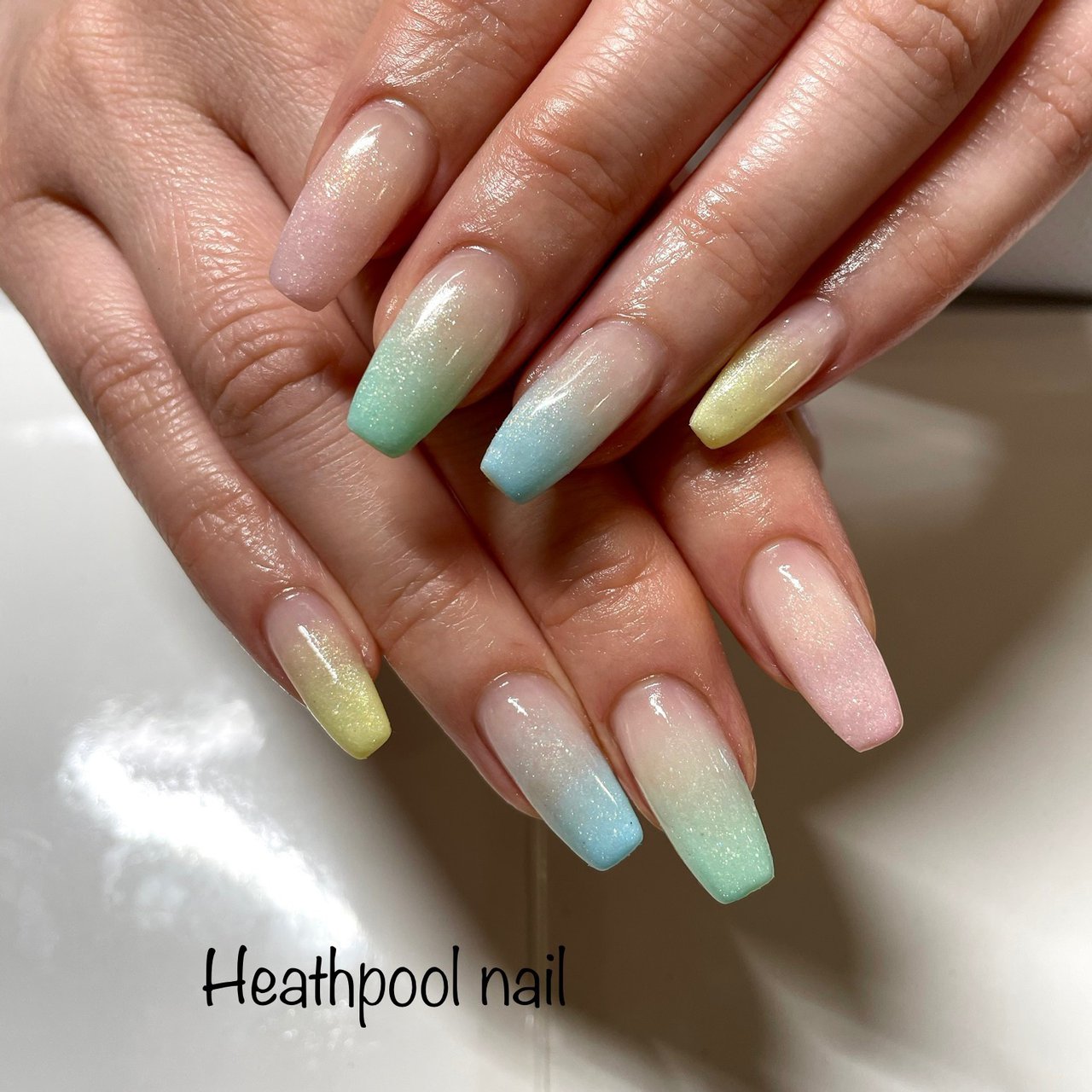 ハンド グラデーション パステル ジェル Heathpoolnailのネイルデザイン No ネイルブック